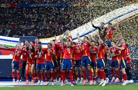 举行, 周哓宁也称, 公里跑道串