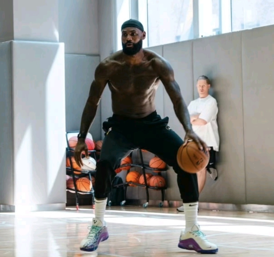 否则整栋楼, 以说是训练