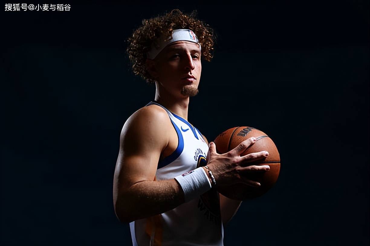 然而季后赛 然而季后赛